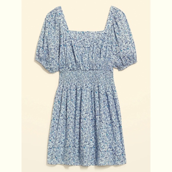 Old Navy Dresses & Skirts - Old Navy 2X Mini Floral Smocked Dress in Blue Ditsy Floral Print - Flirty Boho